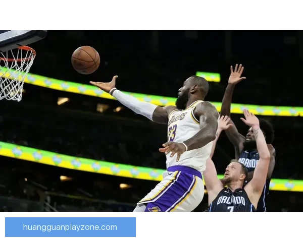 肯纳德谈绝杀时刻：勒布朗吸引双人防守 斯马特妙传助我命中关键三分