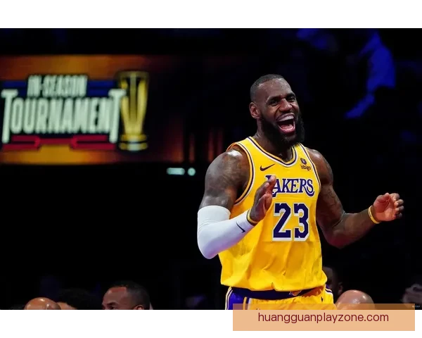 詹姆斯超越对手与岁月的挑战令人由衷敬佩