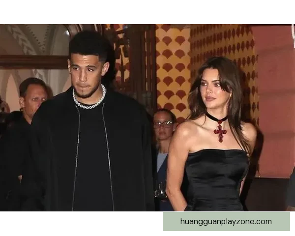 肯豆回关布克社媒互动再引关注 两人1月暧昧暗示复合可能性