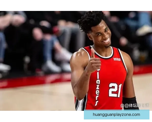 怀特塞德称赞CBA球员真实对抗少假摔体现尊重精神